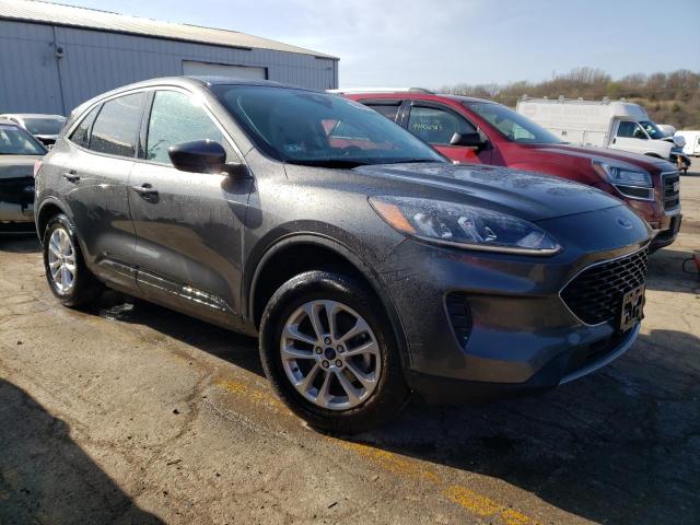Photo 4 from auction – 2020 FORD ESCAPE SE with VIN 1FMCU9G69LUB60564
