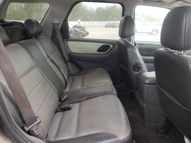 Photo 10 from auction – 2003 FORD ESCAPE XLT with VIN 1FMYU03183KB23738