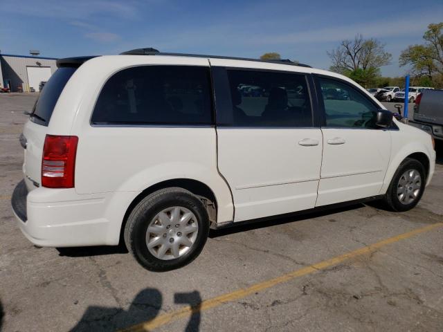 Photo 3 from auction – 2010 CHRYSLER TOWN & COU with VIN 2A4RR4DE2AR374055