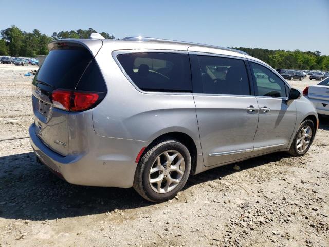 Photo 3 from auction – 2017 CHRYSLER PACIFICA L with VIN 2C4RC1GG8HR528538