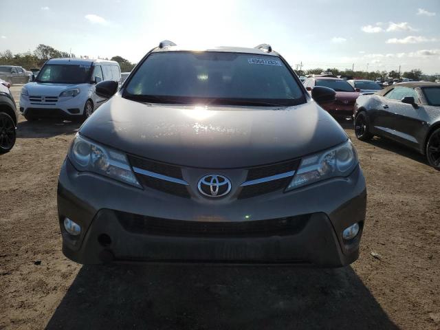 Photo 5 from auction – 2015 TOYOTA RAV4 LE with VIN JTMZFREV8FD044795