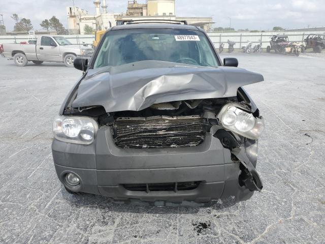 Photo 5 from auction – 2005 FORD ESCAPE XLT with VIN 1FMYU93185DA03675