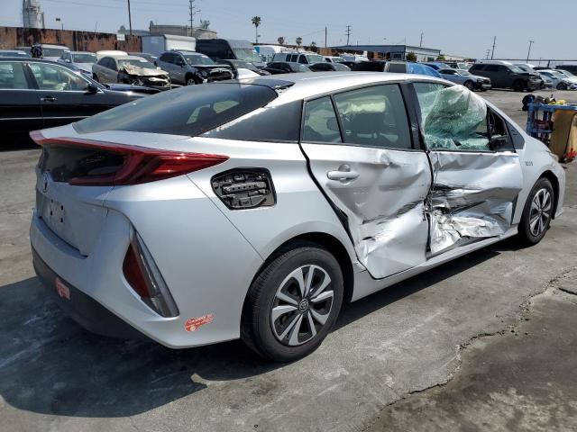Photo 3 from auction – 2018 TOYOTA PRIUS PRIM with VIN JTDKARFP0J3083234