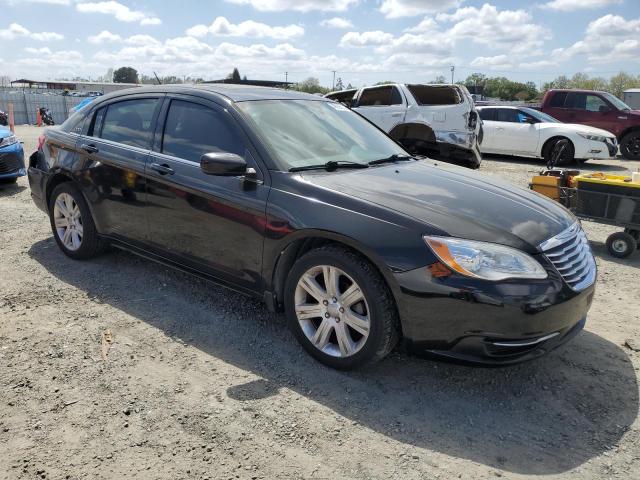 Photo 4 from auction – 2013 CHRYSLER 200 TOURIN with VIN 1C3CCBBB2DN651755