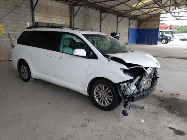 Photo 4 from auction – 2013 TOYOTA SIENNA XLE with VIN 5TDYK3DC2DS360845