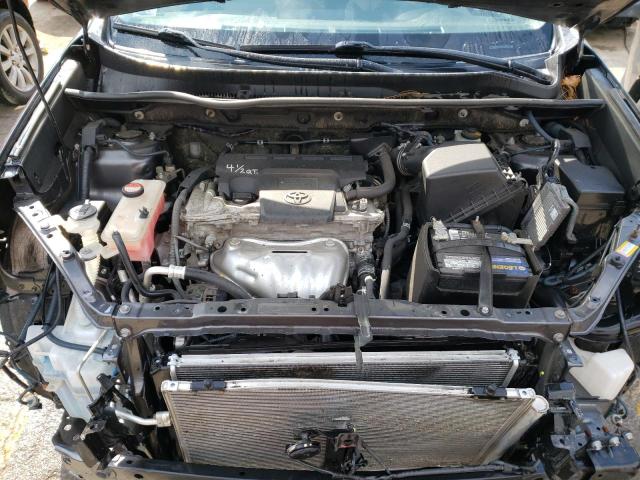 Photo 12 from auction – 2015 TOYOTA RAV4 XLE with VIN JTMRFREVXFJ044637