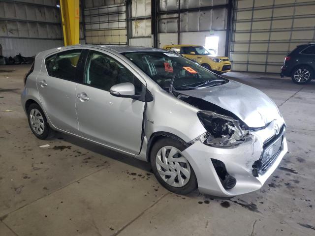 Photo 4 from auction – 2015 TOYOTA PRIUS C with VIN JTDKDTB31F1095001