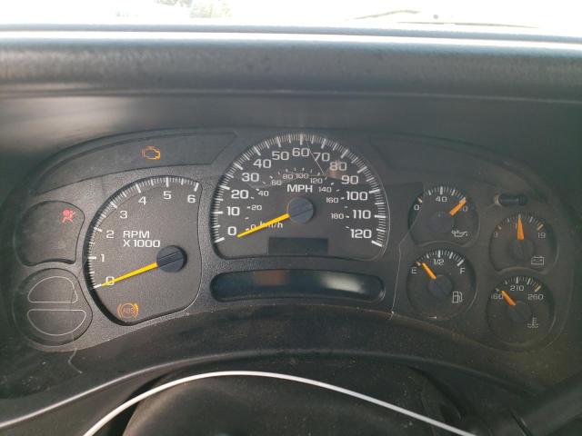 Photo 9 from auction – 2005 CHEVROLET SILVERADO with VIN 1GCEC19V25Z261201