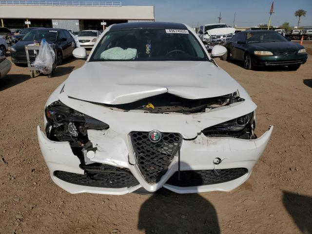 Photo 5 from auction – 2017 ALFA ROMEO GIULIA TI with VIN ZARFAECN9H7550673