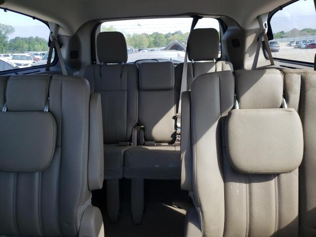 Photo 10 from auction – 2015 CHRYSLER TOWN & COU with VIN 2C4RC1BG9FR596478