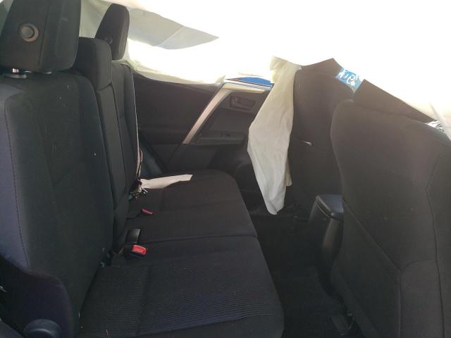 Photo 10 from auction – 2015 TOYOTA RAV4 LE with VIN JTMZFREV5FD067564