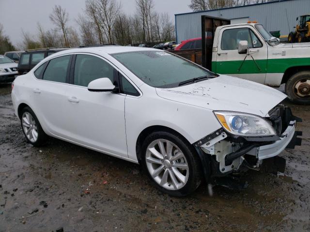 Foto 4 de la subasta – 2015 BUICK VERANO con VIN 1G4PP5SK3F4113007