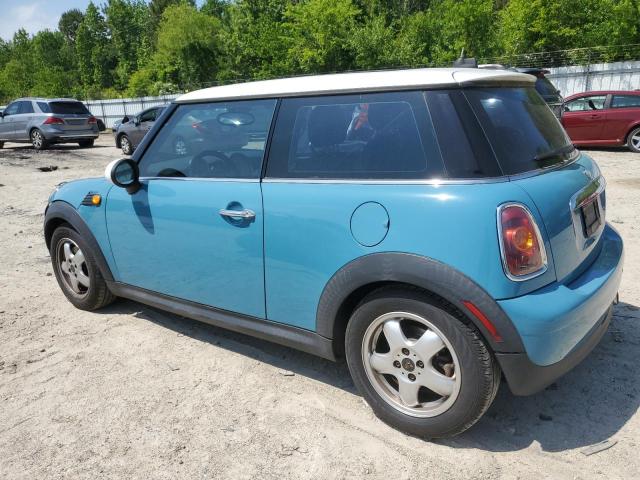 Photo 2 from auction – 2007 MINI COOPER with VIN WMWMF33507TT55670