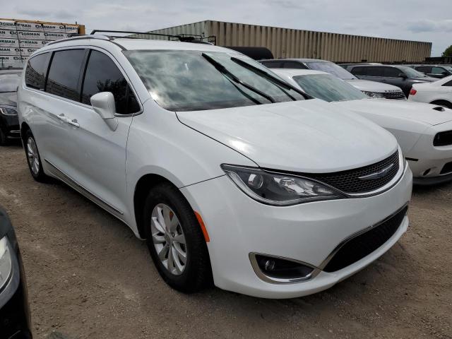 Photo 4 from auction – 2019 CHRYSLER PACIFICA T with VIN 2C4RC1BG6KR651916