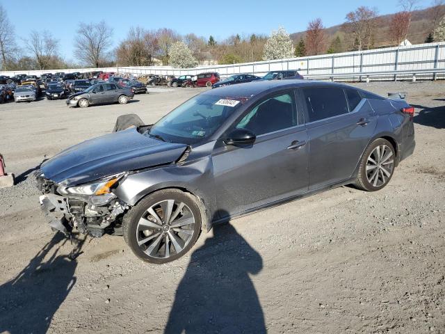 NISSAN ALTIMA SR 2019 with VIN 1N4BL4CV9KN323439 - Photo from auction