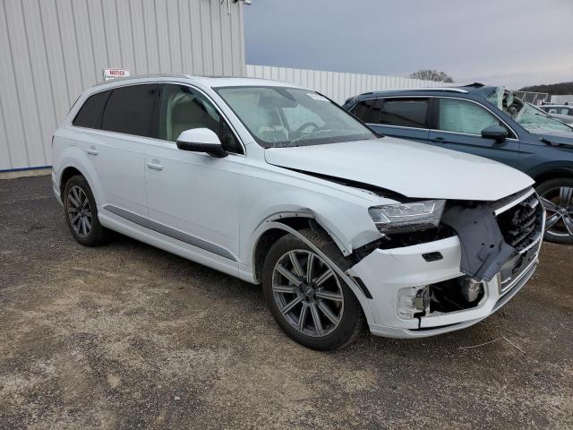 Photo 4 from auction – 2017 AUDI Q7 PREMIUM with VIN WA1LAAF72HD032970