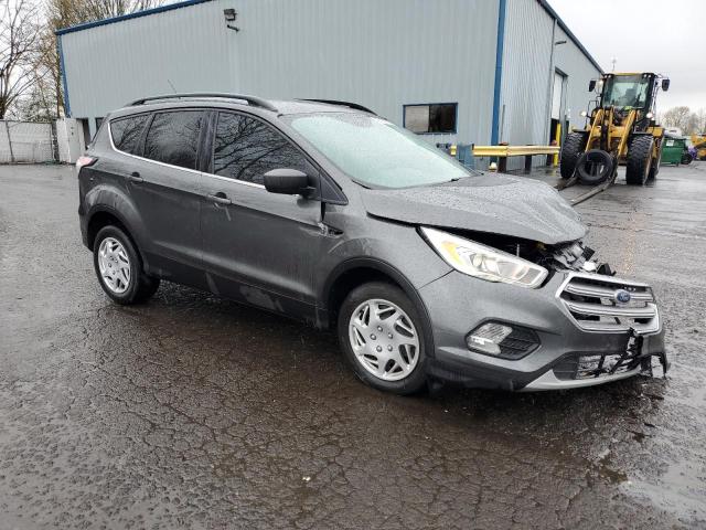 Photo 4 from auction – 2017 FORD ESCAPE SE with VIN 1FMCU9GD3HUD79994
