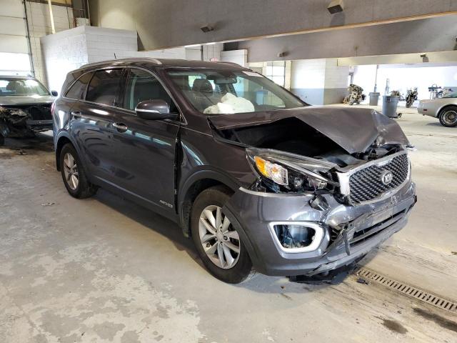 Photo 4 from auction – 2017 KIA SORENTO LX with VIN 5XYPGDA55HG223099