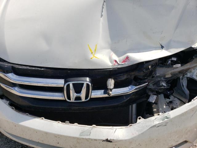 Photo 12 from auction – 2017 HONDA ODYSSEY SE with VIN 5FNRL5H37HB006160