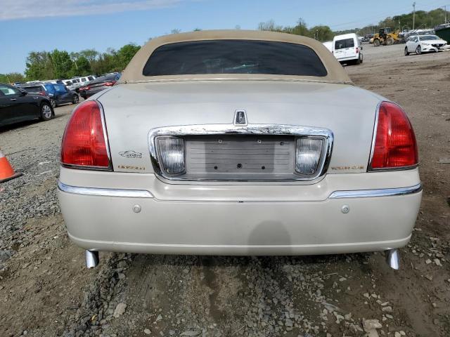 Photo 6 from auction – 2004 LINCOLN TOWN CAR U with VIN 1LNHM83W34Y602108