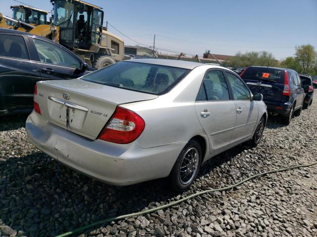 Photo 3 from auction – 2003 TOYOTA CAMRY LE with VIN JTDBE32K230158869