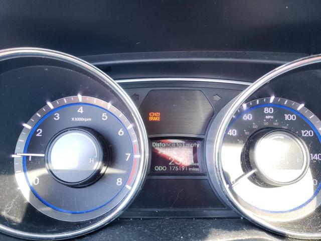 Photo 9 from auction – 2011 HYUNDAI SONATA SE with VIN 5NPEC4AC4BH028418