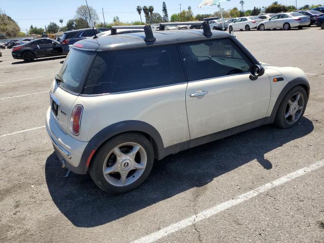 Photo 3 from auction – 2003 MINI COOPER with VIN WMWRC33483TC46165