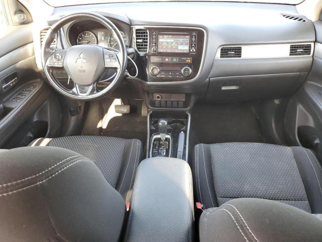 Photo 8 from auction – 2017 MITSUBISHI OUTLANDER with VIN JA4AD2A33HZ069716