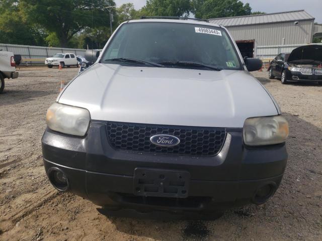 Photo 5 from auction – 2005 FORD ESCAPE XLT with VIN 1FMCU93195KB37147