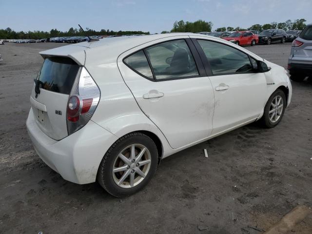 Photo 3 from auction – 2014 TOYOTA PRIUS C with VIN JTDKDTB37E1569953
