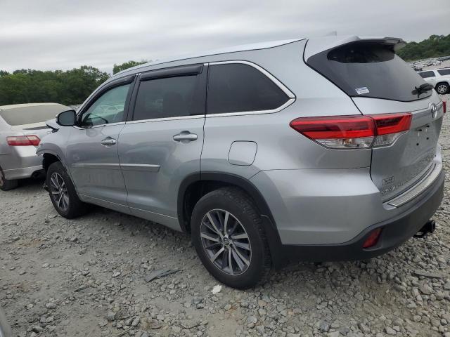 Photo 2 from auction – 2017 TOYOTA HIGHLANDER with VIN 5TDJZRFH3HS477641