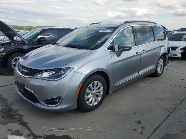 CHRYSLER PACIFICA T 2017 with VIN 2C4RC1BG1HR759045 - Photo from auction