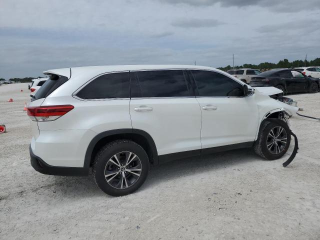 Photo 3 from auction – 2019 TOYOTA HIGHLANDER with VIN 5TDZARFH2KS053675