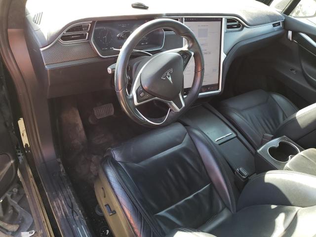 Photo 8 from auction – 2017 TESLA MODEL X with VIN 5YJXCBE20HF052785