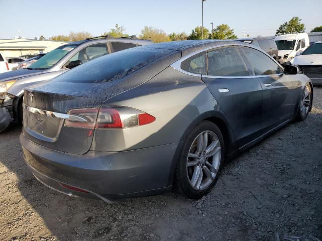 Photo 3 from auction – 2013 TESLA MODEL S with VIN 5YJSA1CG4DFP03824