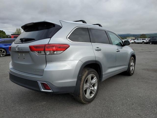 Photo 3 from auction – 2019 TOYOTA HIGHLANDER with VIN 5TDDZRFH0KS930764