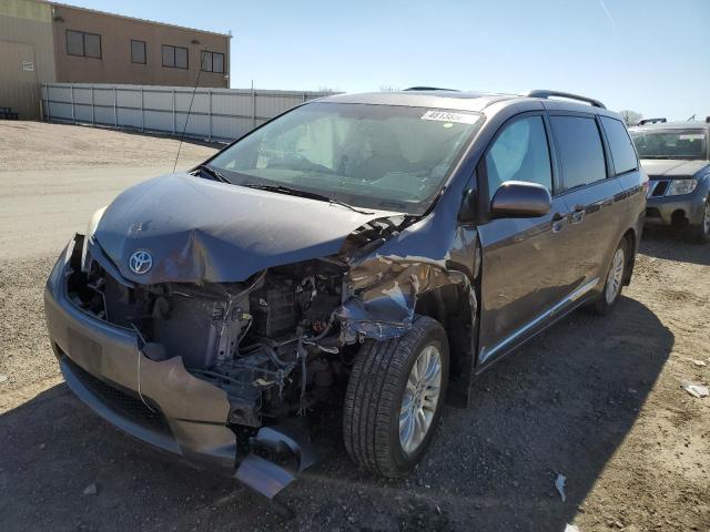 Photo 1 from auction – 2011 TOYOTA SIENNA XLE with VIN 5TDYK3DC3BS091137