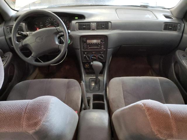 Photo 8 from auction – 2001 TOYOTA CAMRY CE with VIN 4T1BG22K01U033536