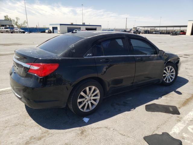 Photo 3 from auction – 2013 CHRYSLER 200 TOURIN with VIN 1C3CCBBB3DN695697