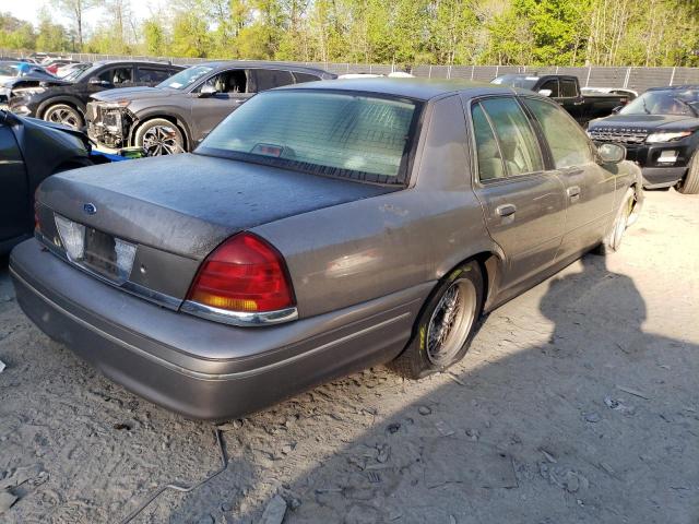 Photo 3 from auction – 2001 FORD CROWN VICT with VIN 2FAFP73W11X119375