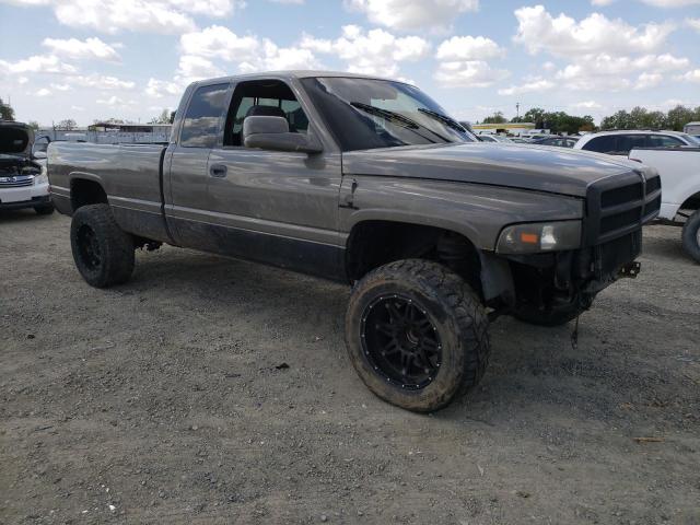 Photo 4 from auction – 1998 DODGE RAM 2500 with VIN 1B7KF2361WJ190266