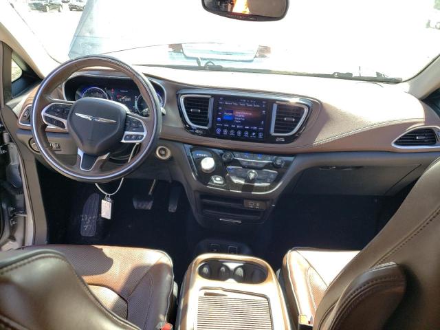Photo 8 from auction – 2017 CHRYSLER PACIFICA L with VIN 2C4RC1GG8HR528538