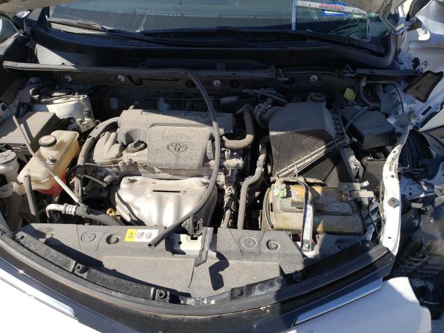Photo 12 from auction – 2017 TOYOTA RAV4 LE with VIN JTMZFREV6HJ124679
