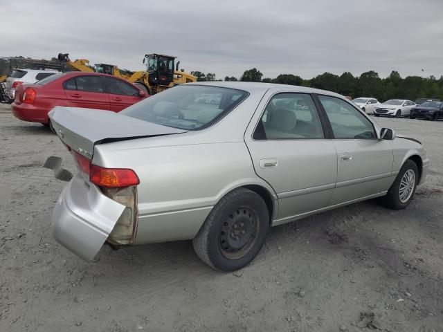 Photo 3 from auction – 2001 TOYOTA CAMRY CE with VIN JT2BG22K310596004