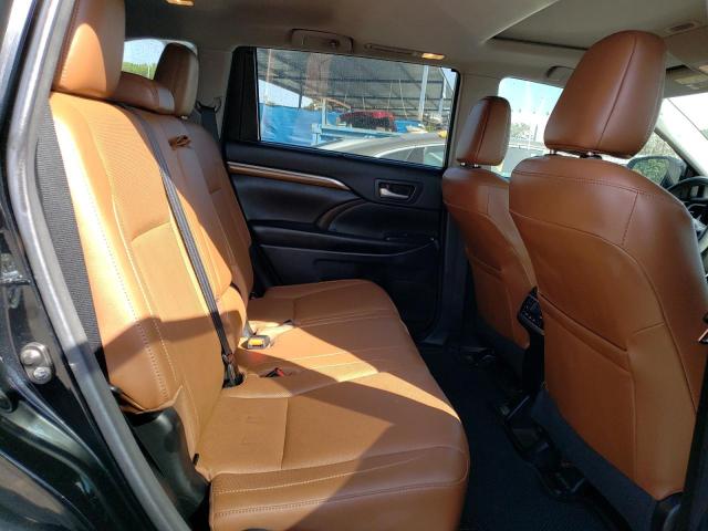 Photo 10 from auction – 2017 TOYOTA HIGHLANDER with VIN 5TDYZRFH6HS221251