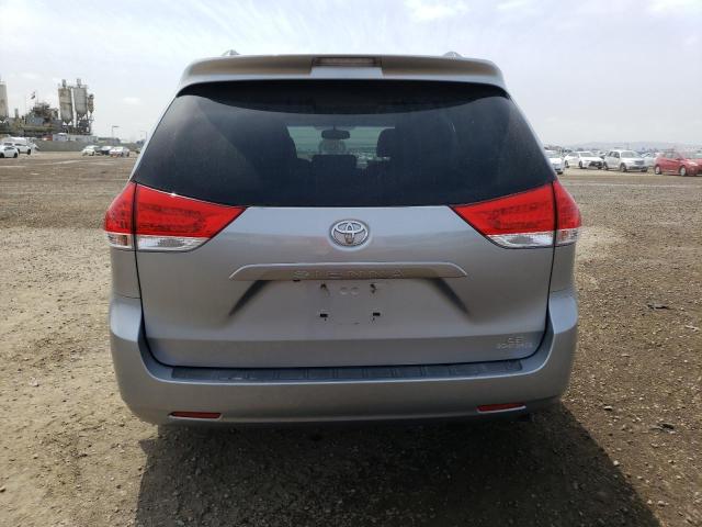 Photo 6 from auction – 2014 TOYOTA SIENNA LE with VIN 5TDKK3DC5ES507375