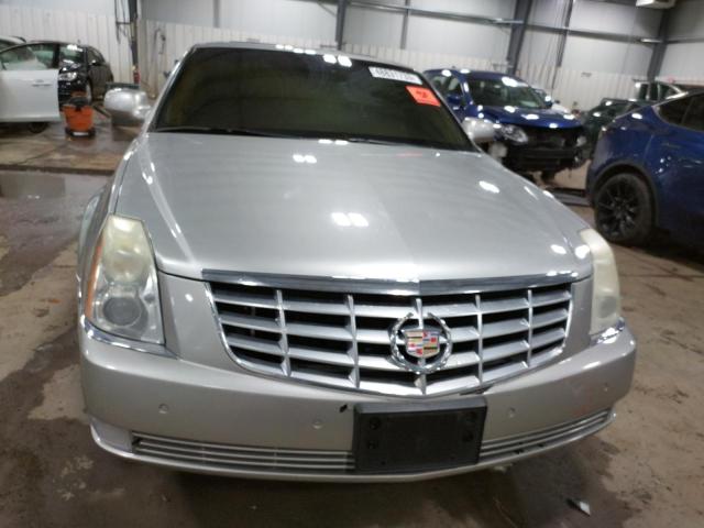 Photo 5 from auction – 2008 CADILLAC DTS with VIN 1G6KD57Y18U103019