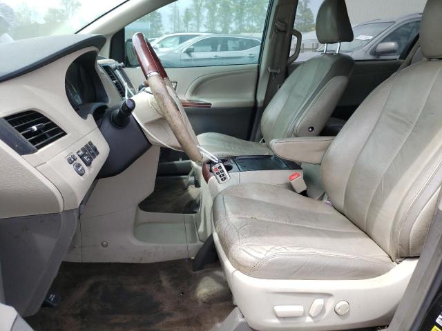 Photo 7 from auction – 2012 TOYOTA SIENNA XLE with VIN 5TDYK3DC9CS202257
