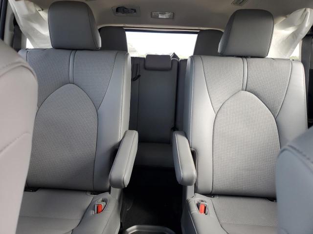 Photo 10 from auction – 2022 TOYOTA HIGHLANDER with VIN 5TDDZRBH1NS166059