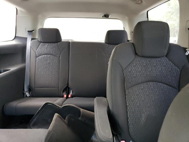 Photo 10 from auction – 2010 GMC ACADIA SLE with VIN 1GKLRLED9AJ227610